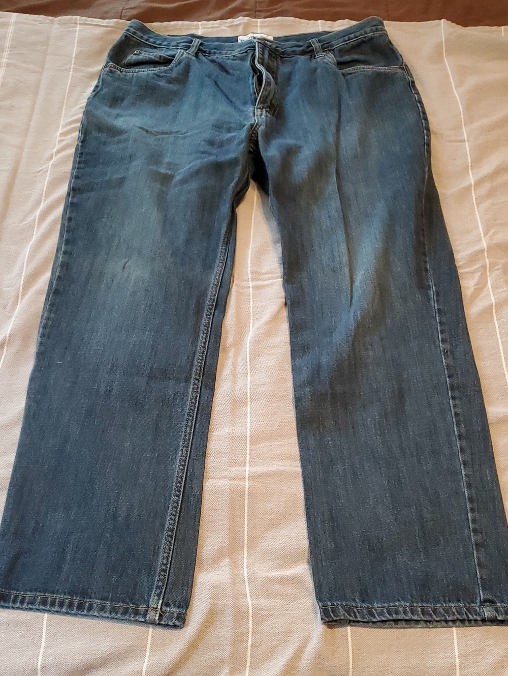 Men's Classic Straight-Leg Jeans - Blue